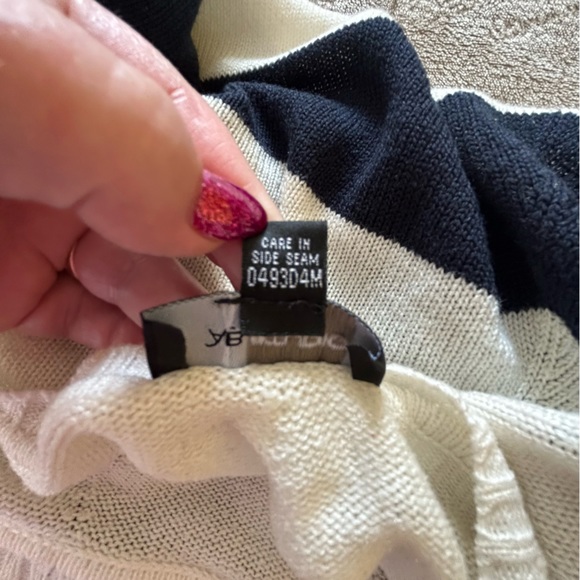 AB Studio black and white chevrons sweater Size XL - Picture 6 of 8